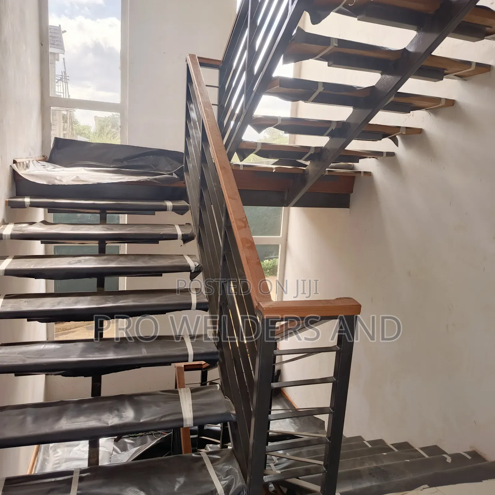 Custom Floating Staircase Fabrication | Delivered Nationwide