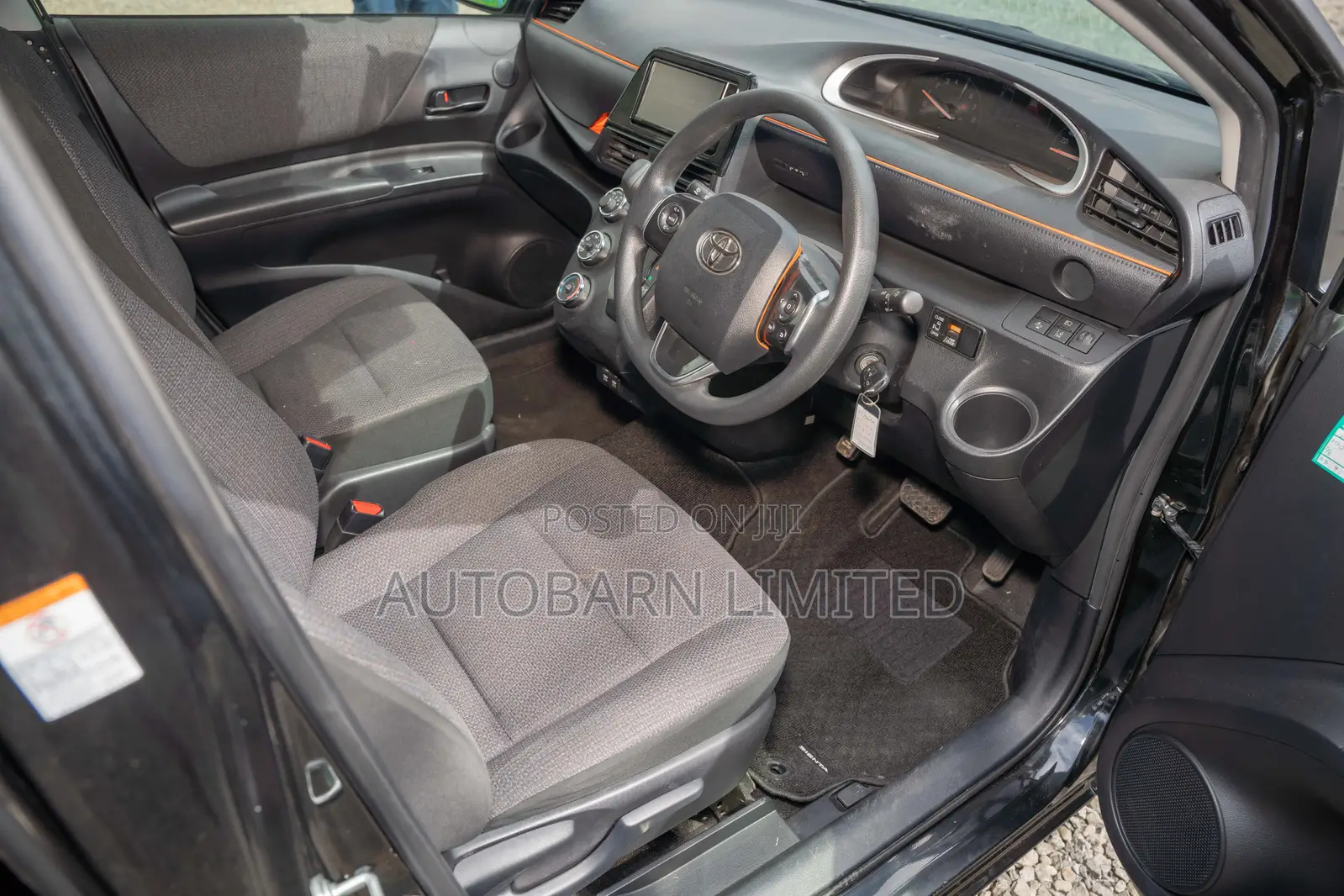 Toyota Sienta 1.5 FWD (6-seater) 2020 Black