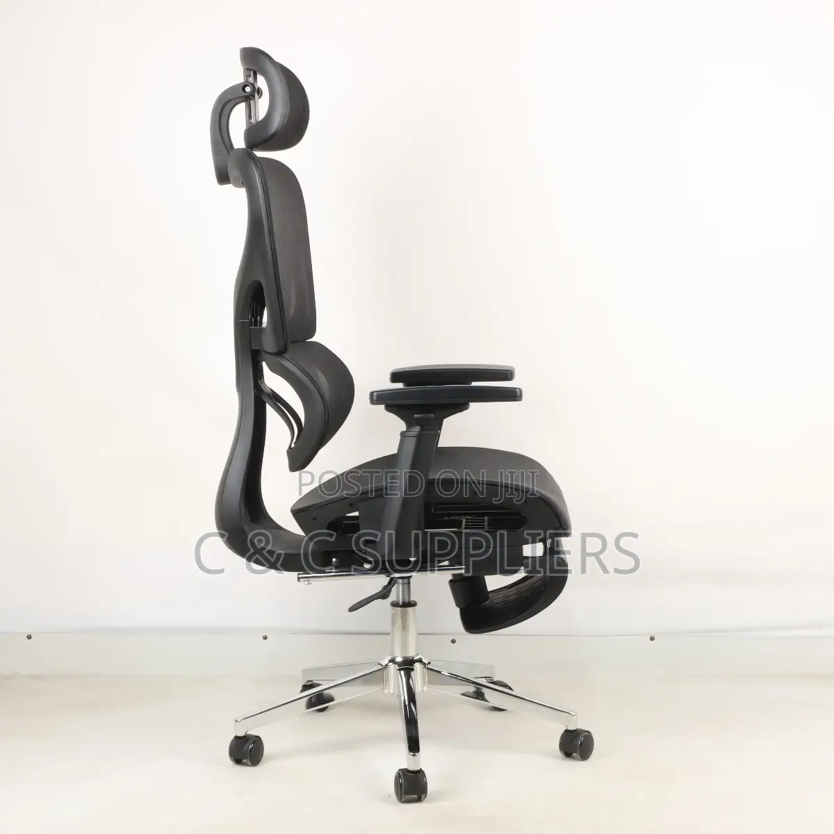 High Back Mesh Chair With Footrest