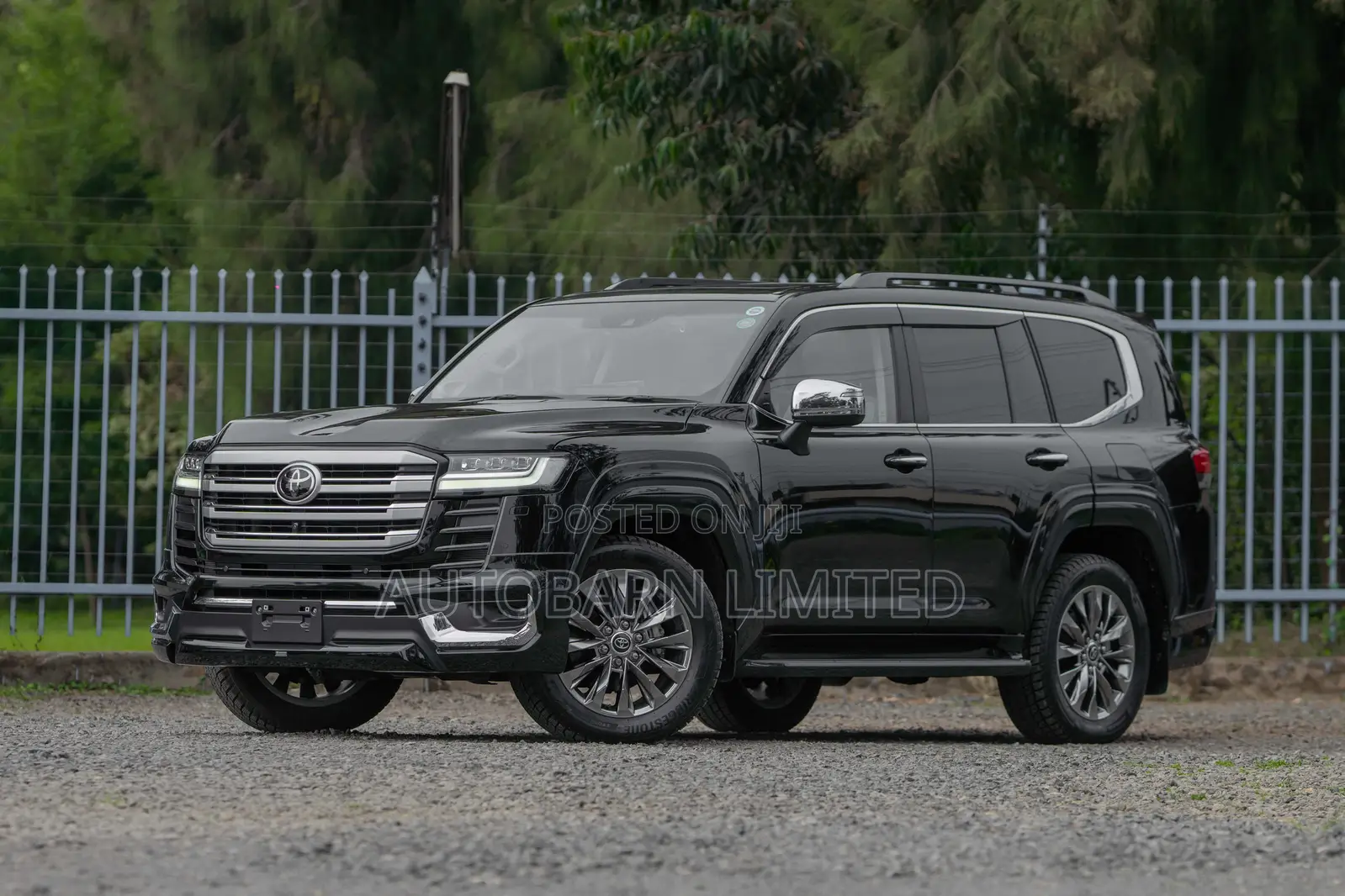 Toyota Land Cruiser 2023 Black