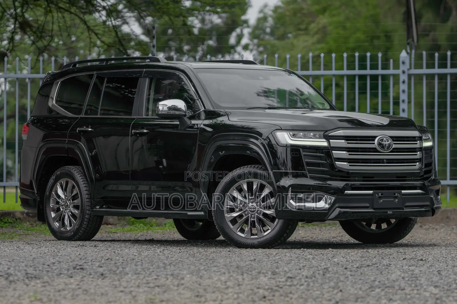 Toyota Land Cruiser 2023 Black