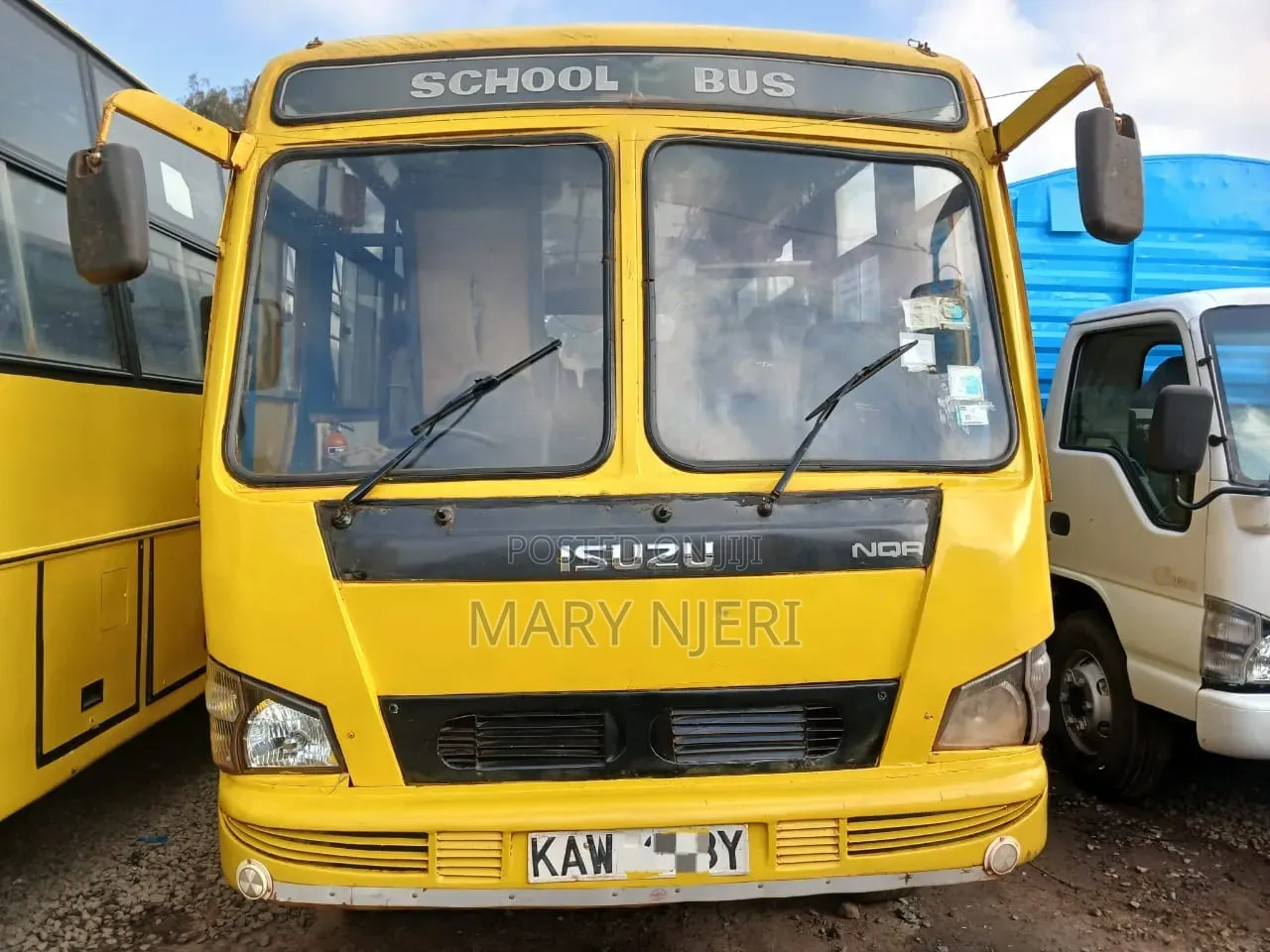 Isuzu NQR 2006 Yellow
