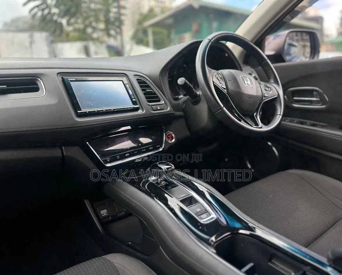 Honda Vezel 2019 Blue
