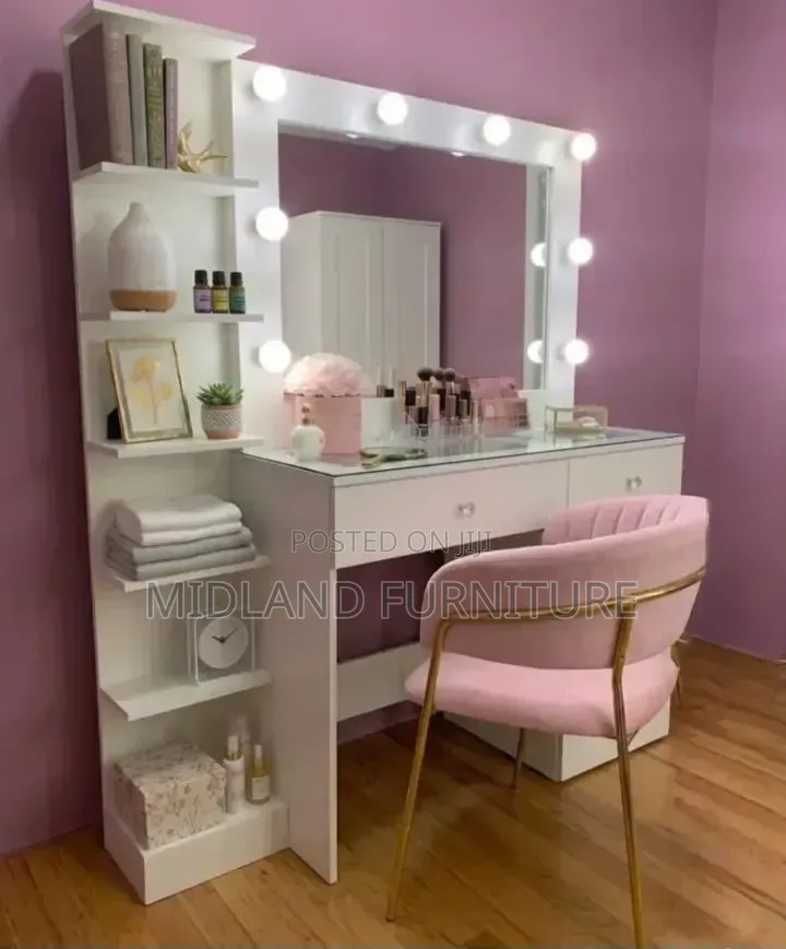 Vanity Mirror Set Pay on Delivery