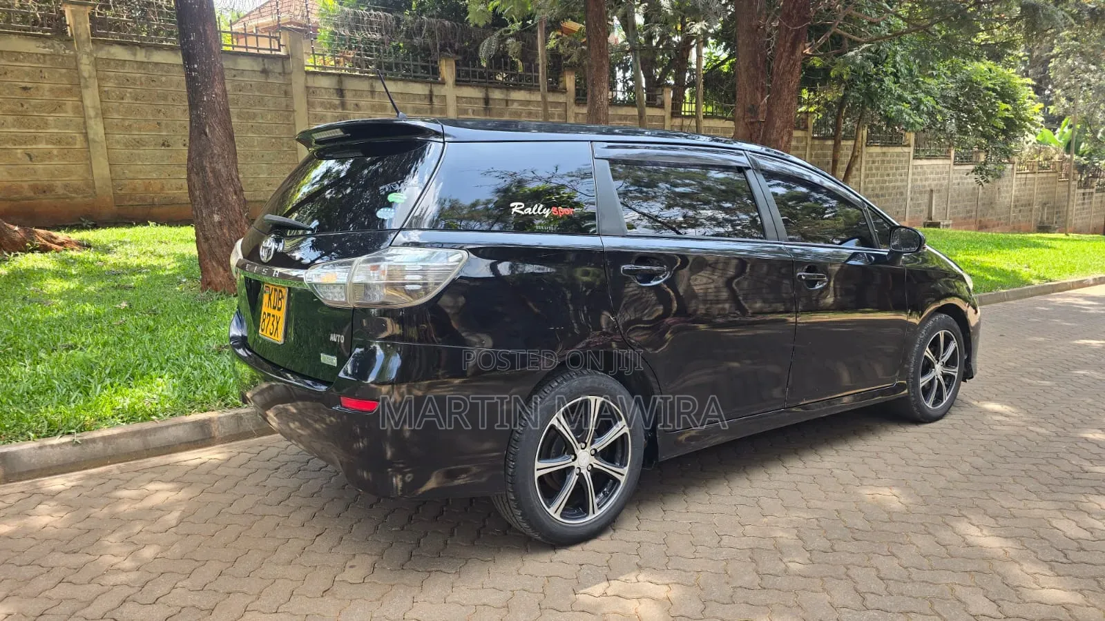 Toyota Wish 2013 Black