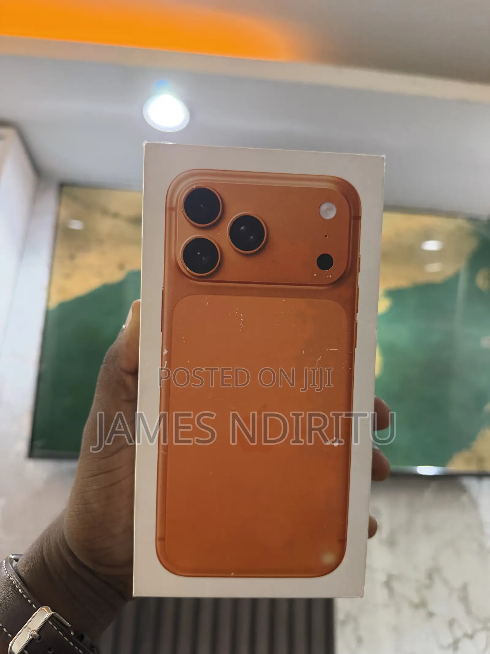 New Apple iPhone 17 Pro Max 256 GB Orange