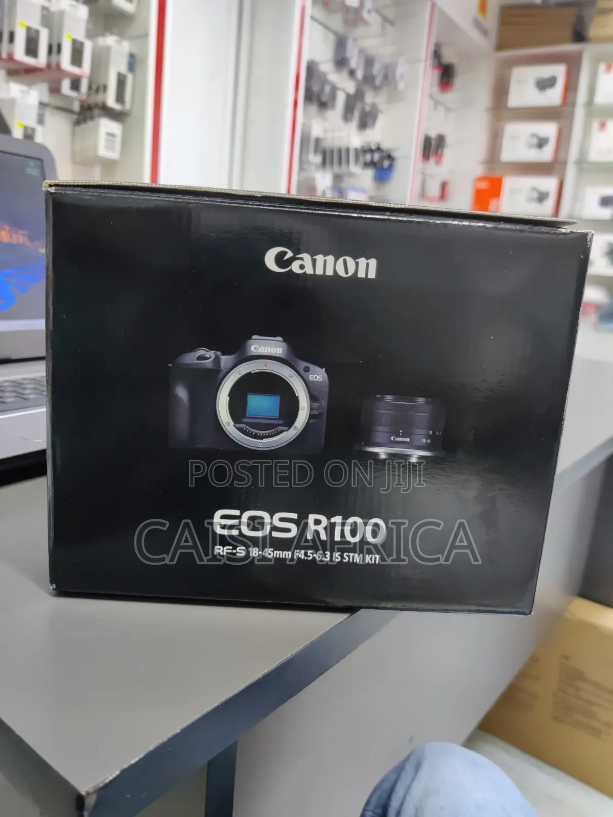 Canon Eos R100 Mirrorless Camera With 18-45mm Lens
