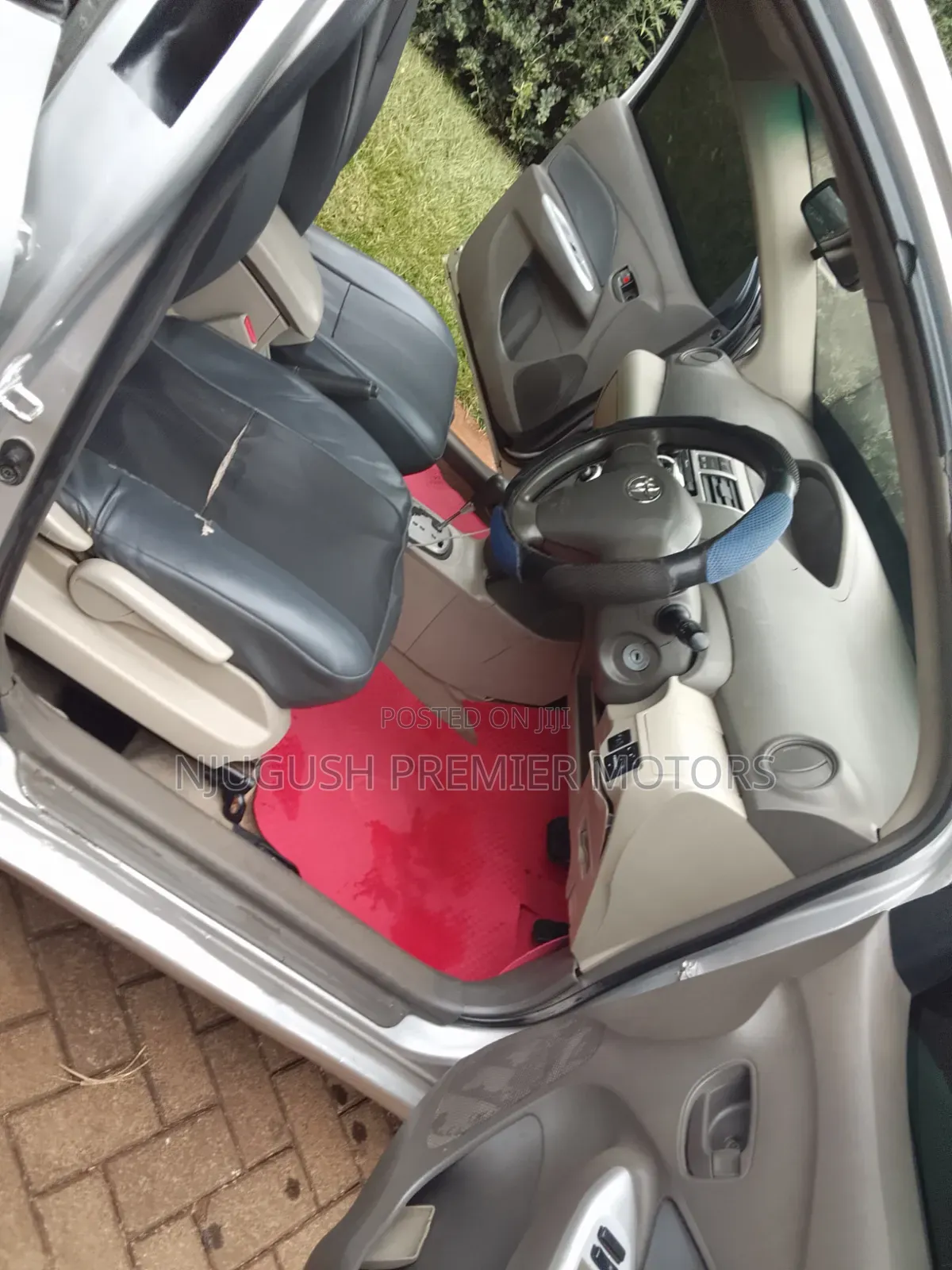 Toyota Belta 2009 Silver