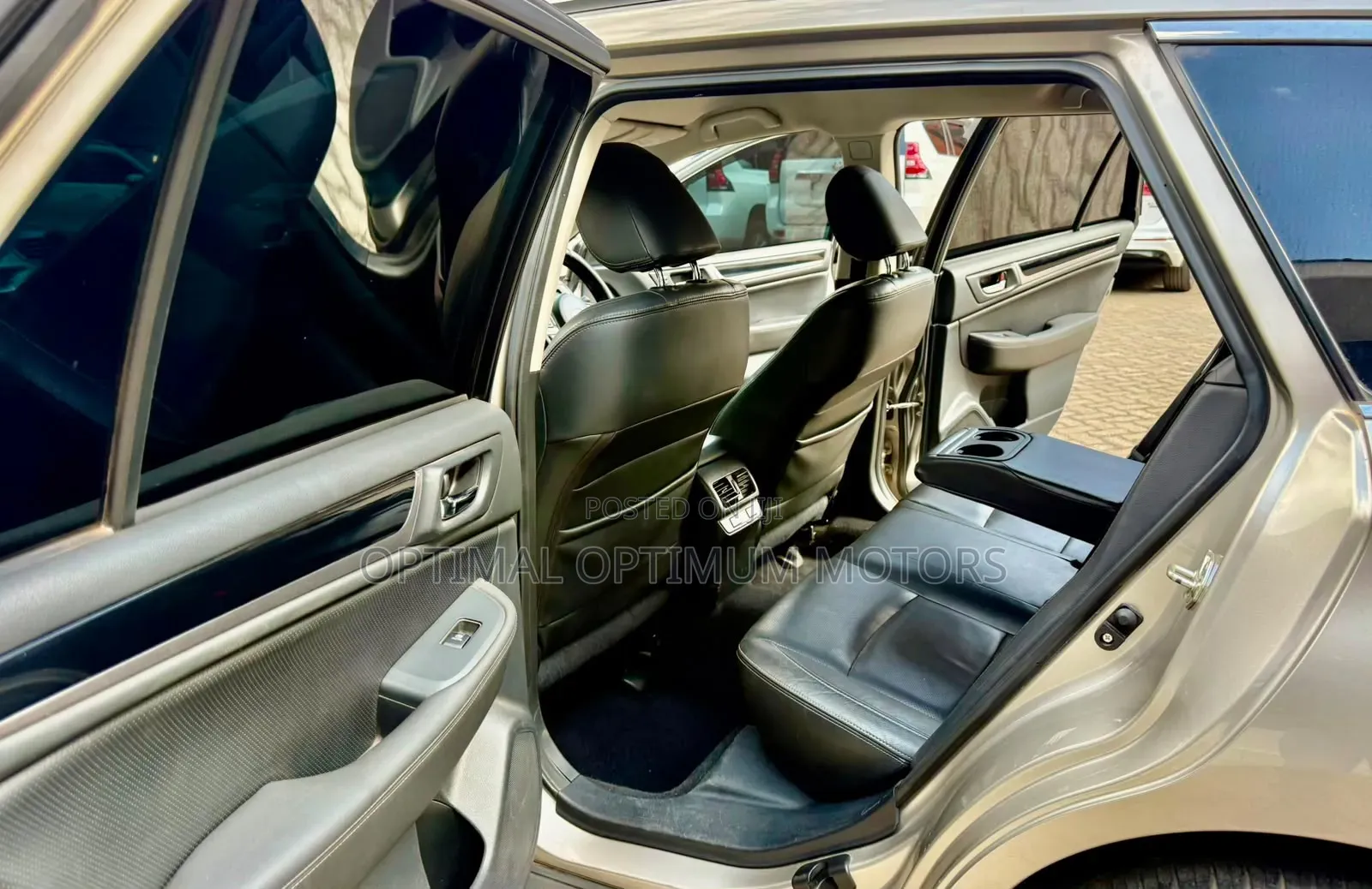 Subaru Outback 2017 Beige