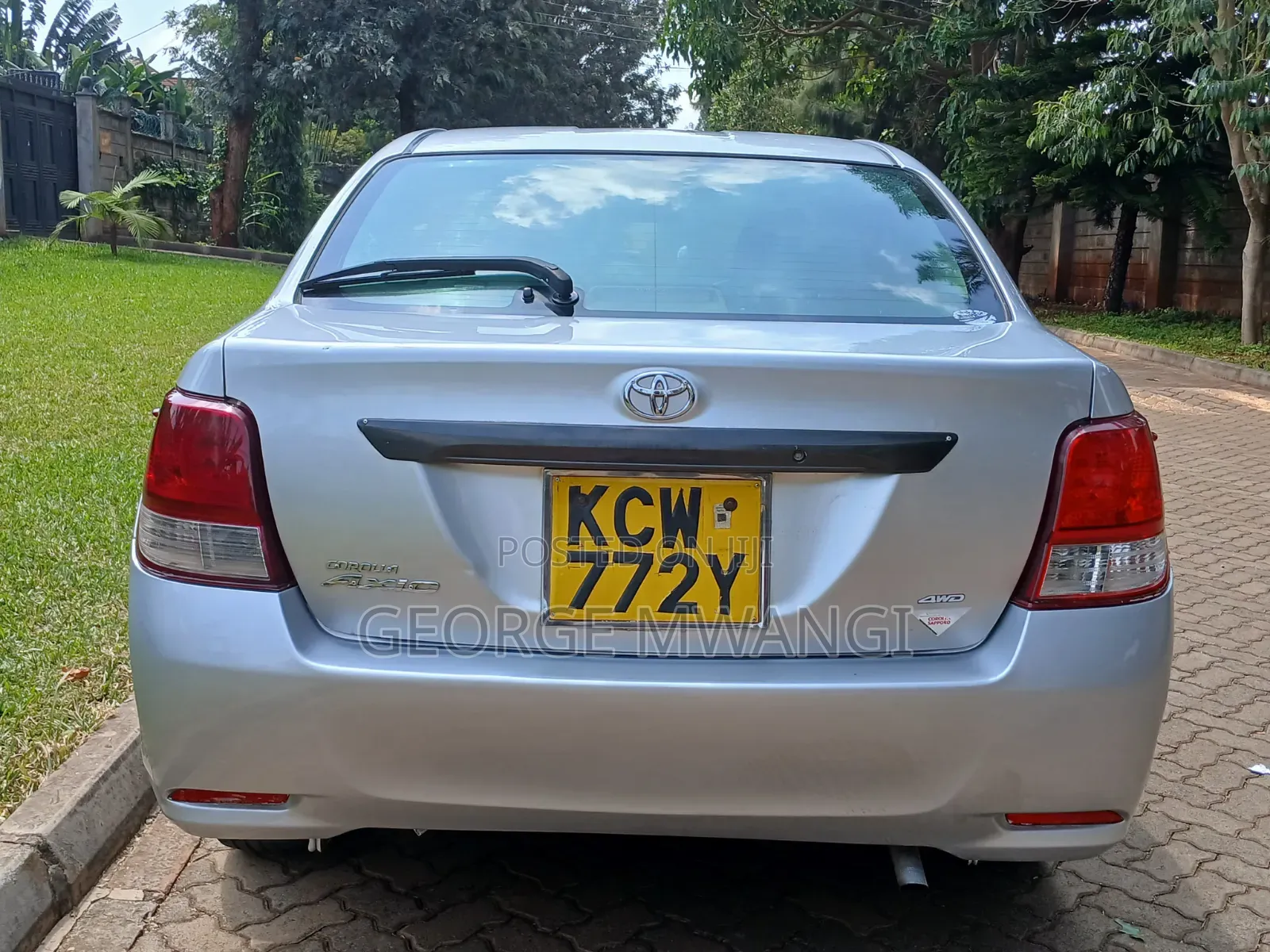 Toyota Axio 2013 Silver