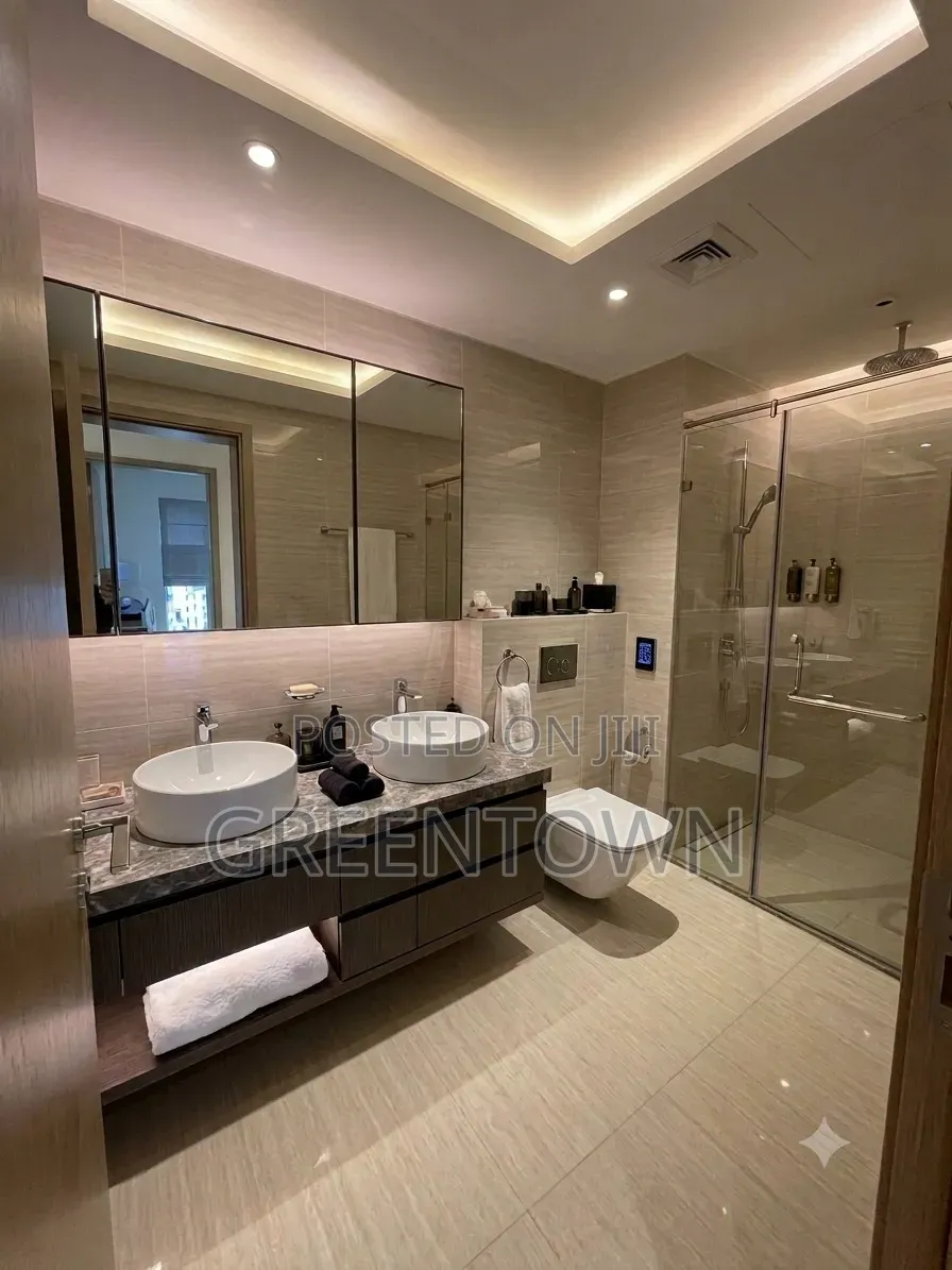 2bdrm Apartment in Super Westview, Parklands/Highridge for sale