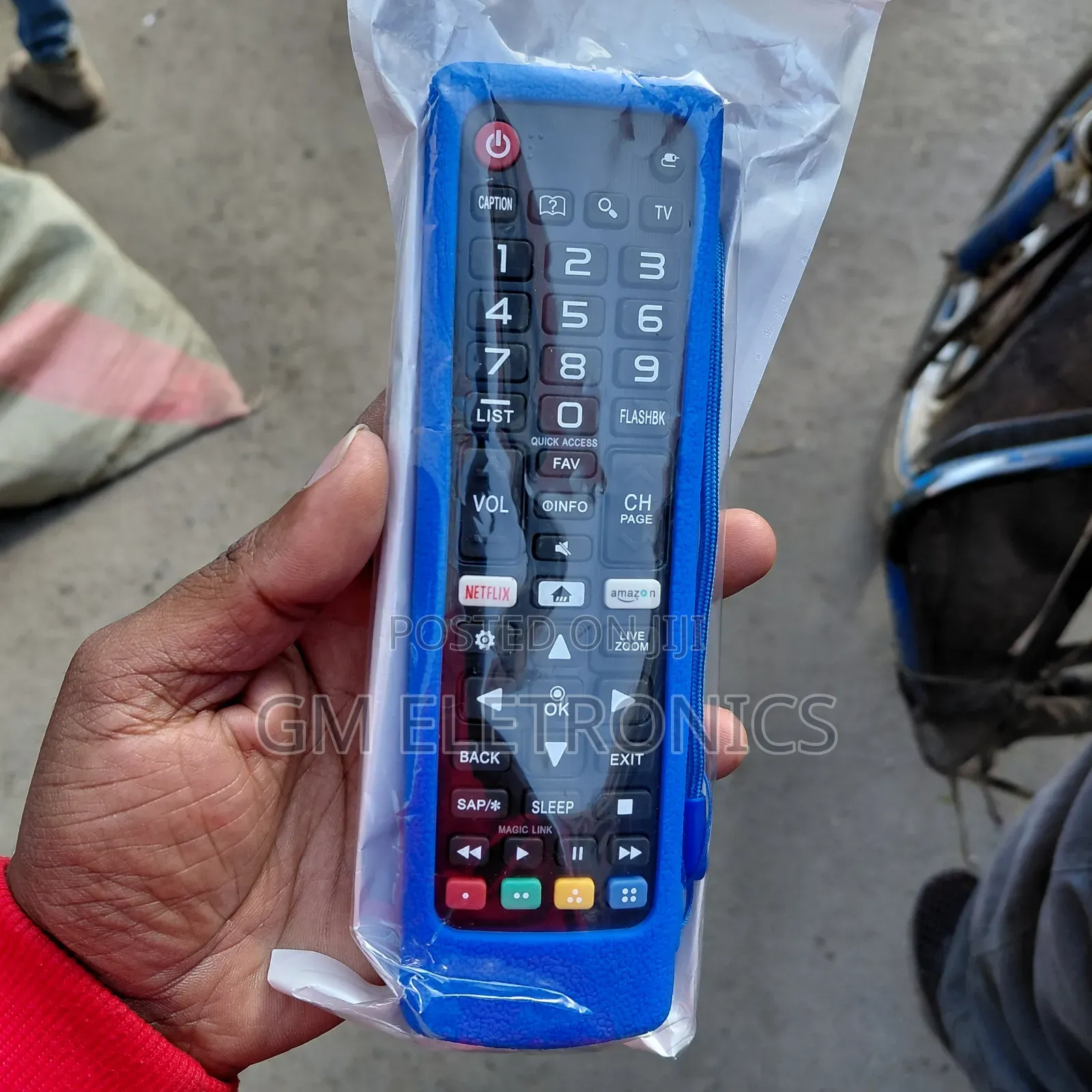 Lg Universal Tv Remote With Silicone Case (Blue) Batteries.