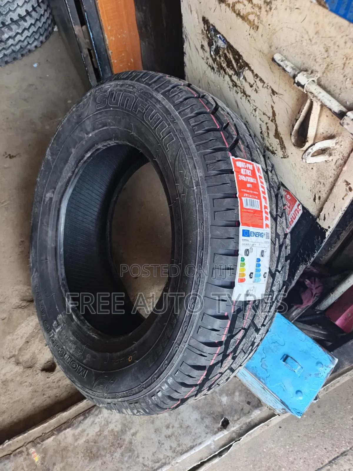 245/65r17 Sunfull