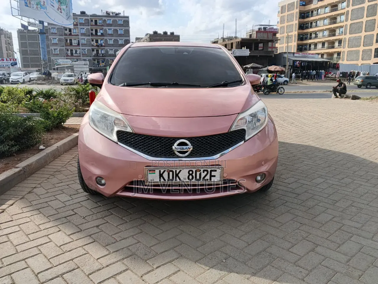 Nissan Note 2015 Pink