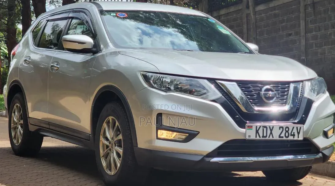 Nissan X-Trail 2017 Silver