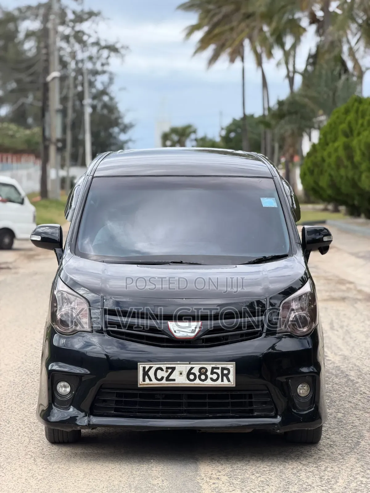 Toyota Noah 2012 Black