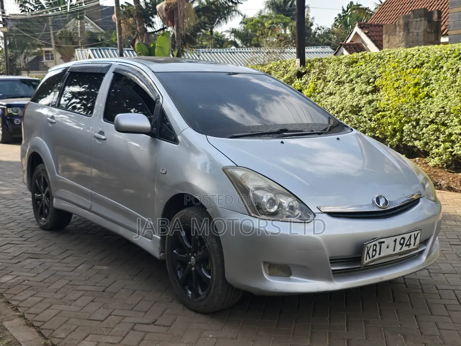 Toyota Wish 2005 Silver