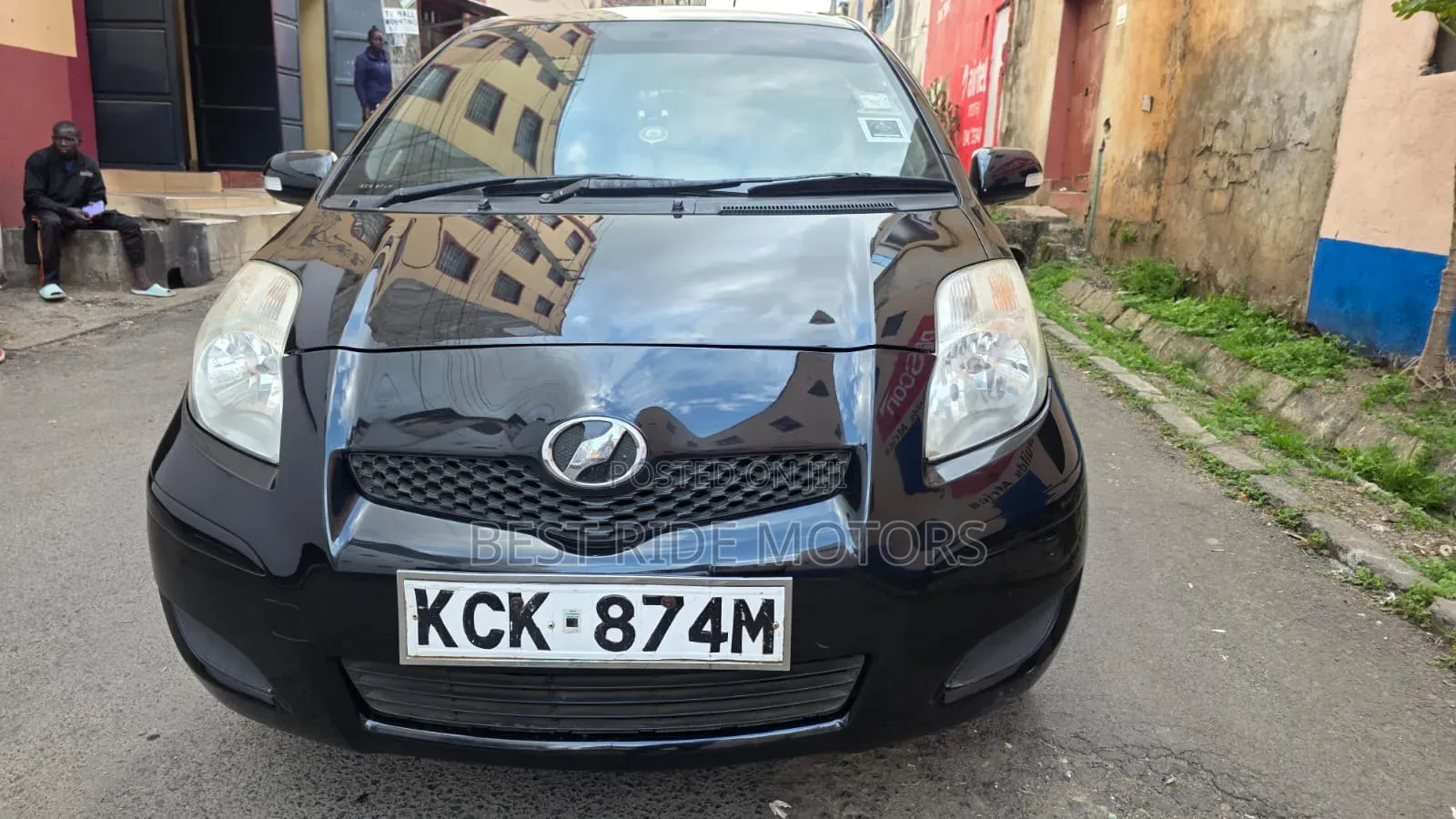 Toyota Vitz 1.0 FWD 5dr 2009 Black