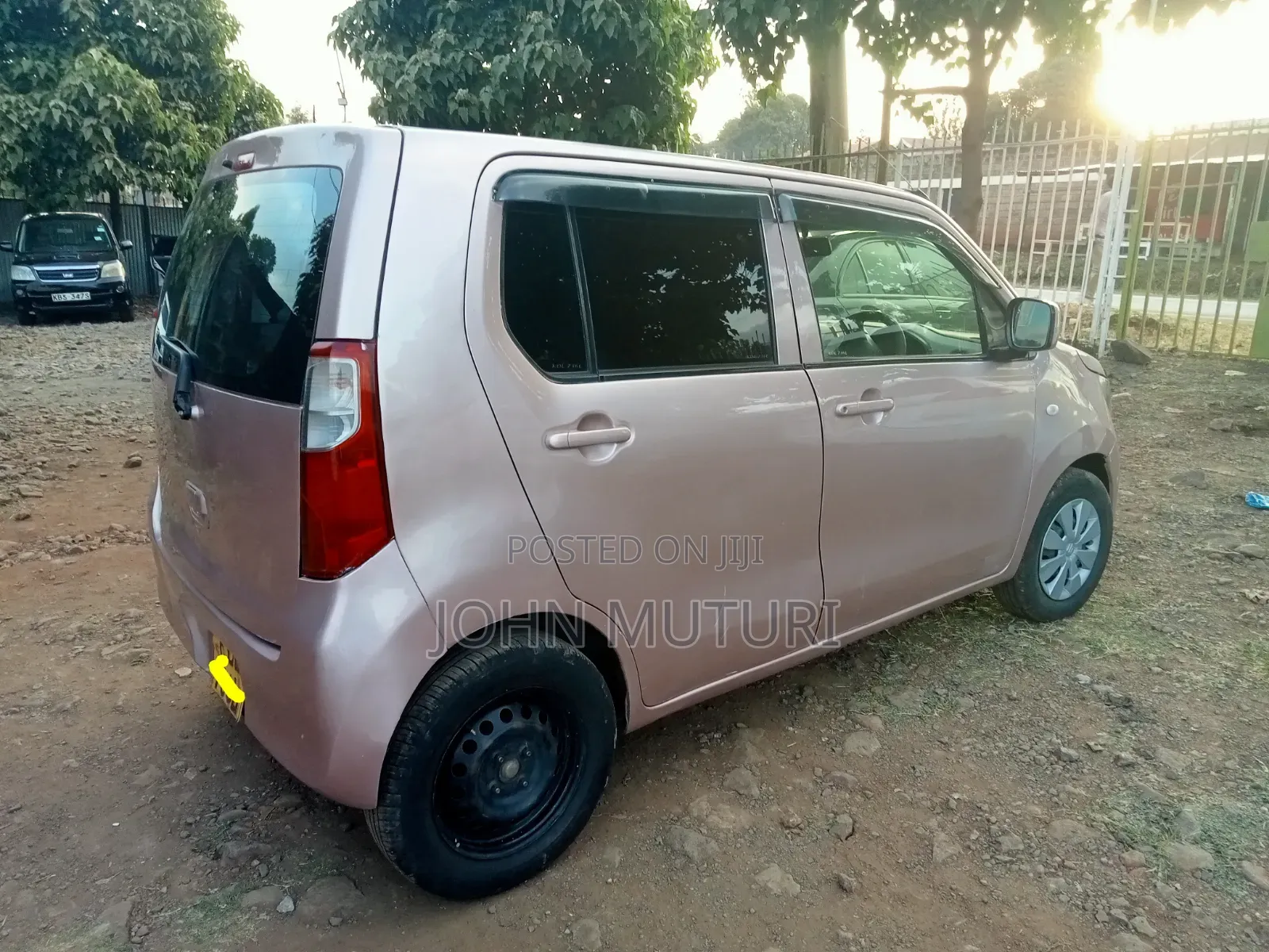 Suzuki Wagon R 2016 Pink