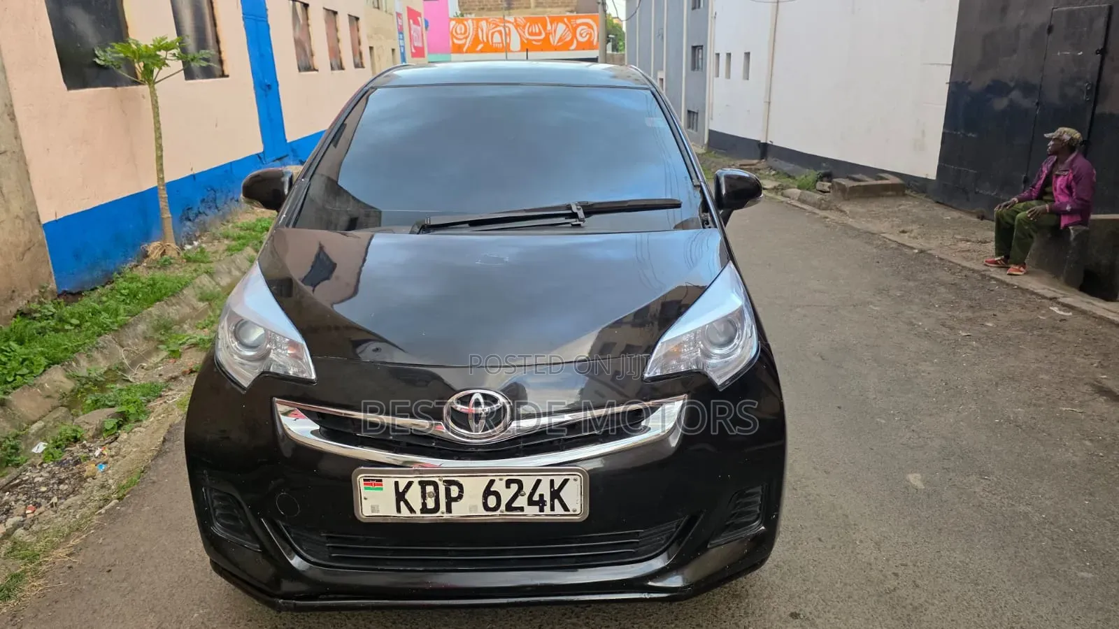 Toyota Ractis 1.3 FWD 2017 Black