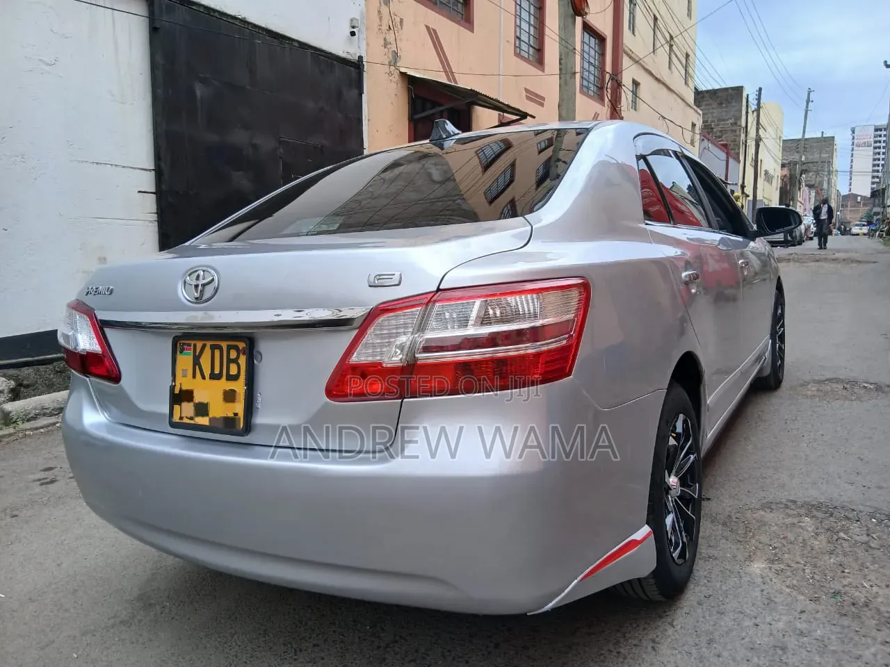 Toyota Premio 2013 Silver