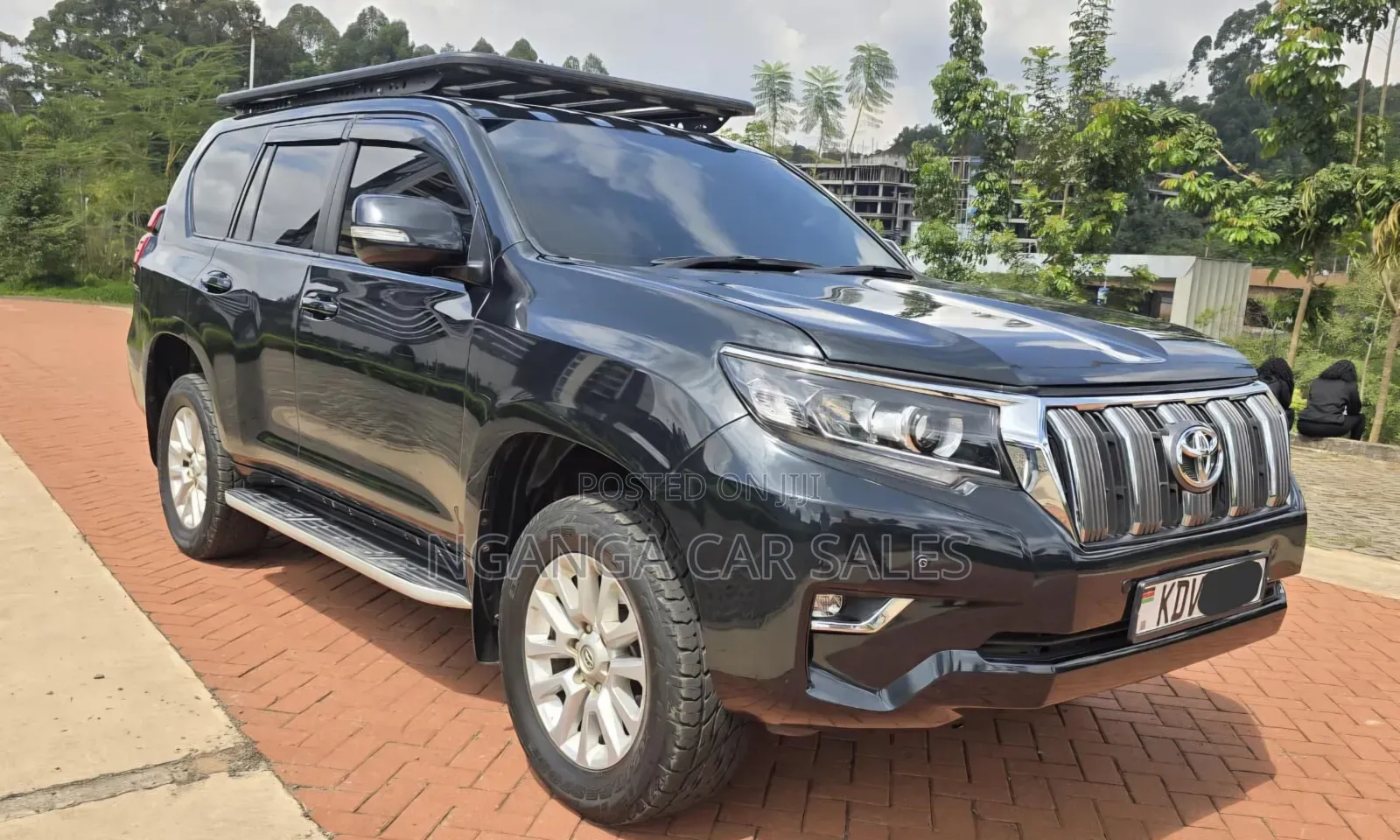 Toyota Land Cruiser Prado 2016 Black