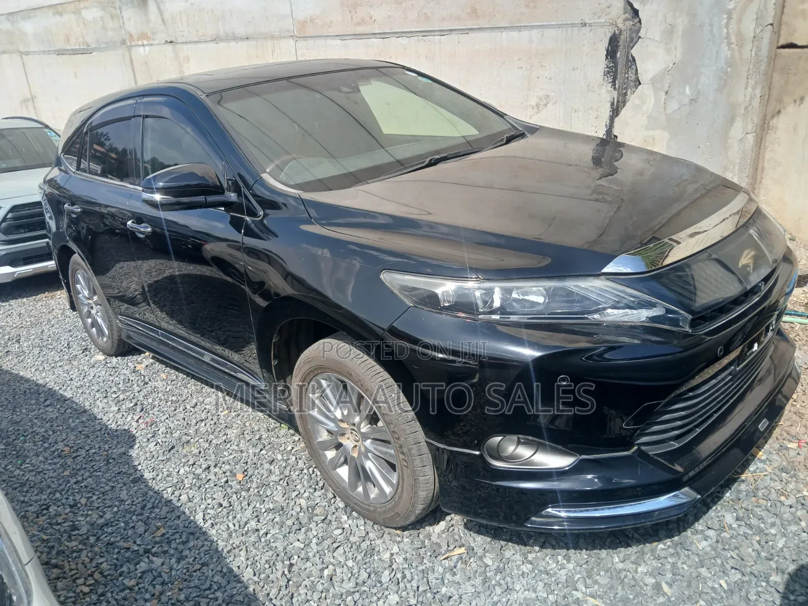 Toyota Harrier 2017 Black