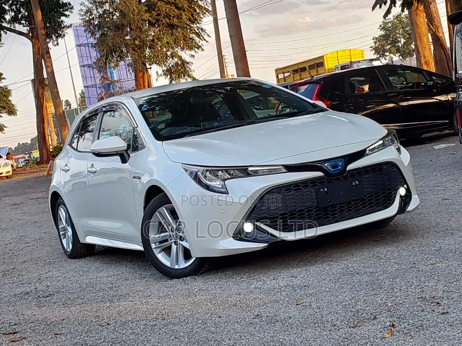 Toyota Corolla 2018 White