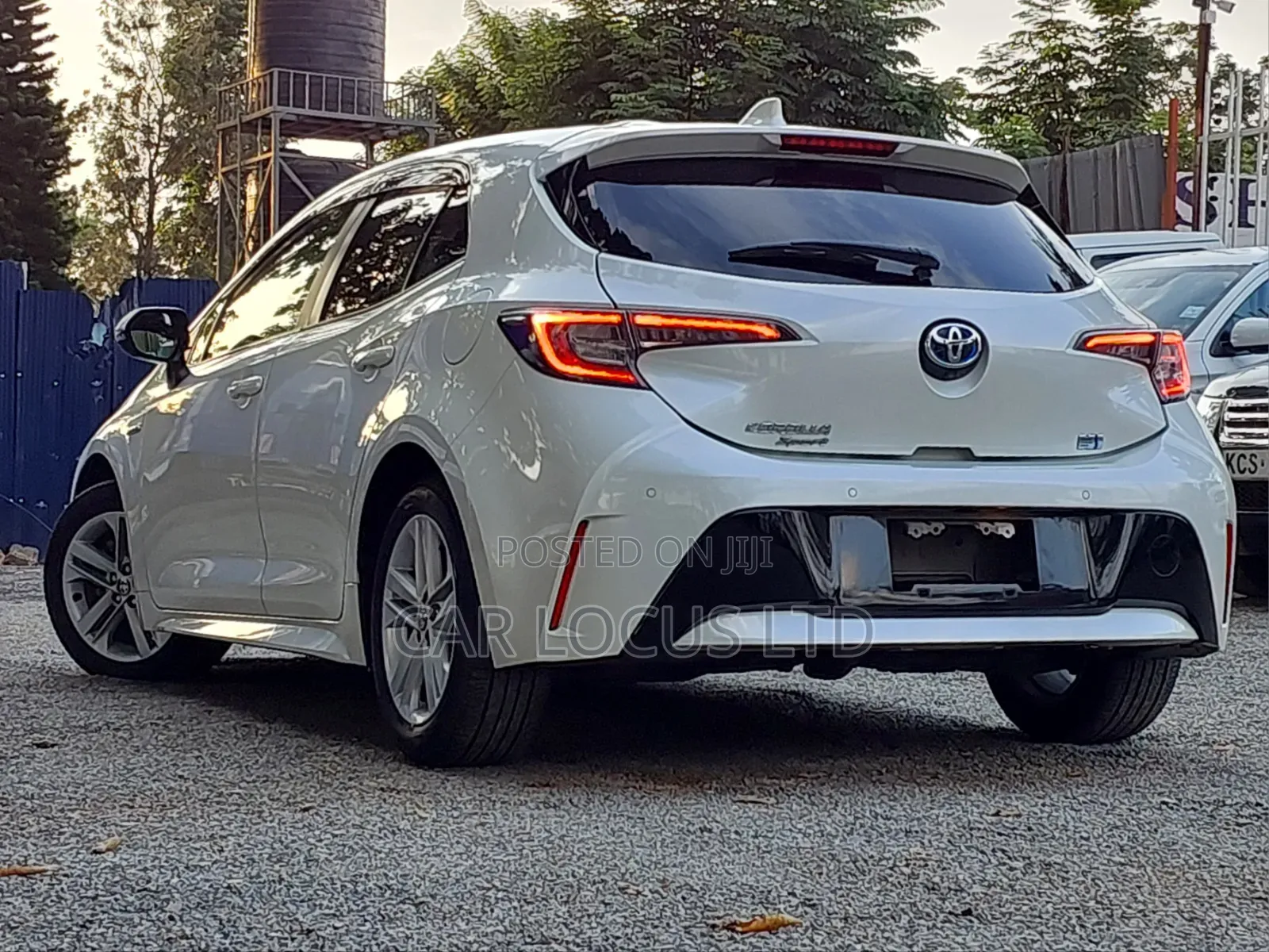 Toyota Corolla 2018 White