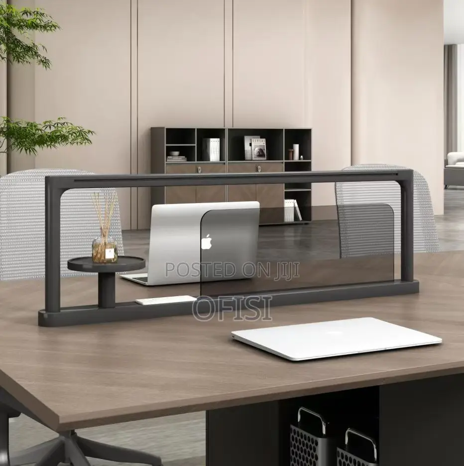 Office Workstation; 4-Person High-End Office Workstation