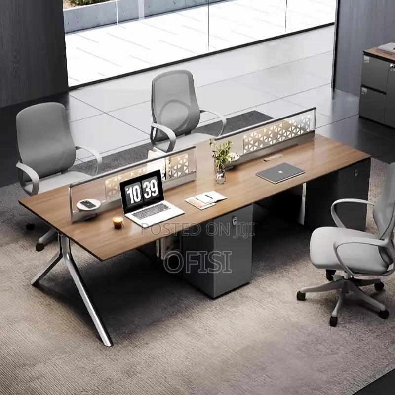 Office Workstation; 4-Person High-End Office Workstation