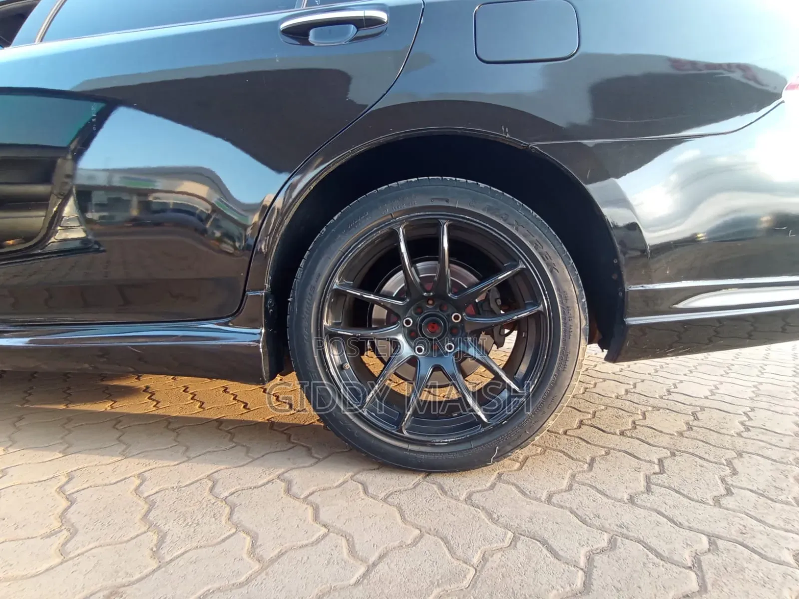 Toyota Crown 2012 Black