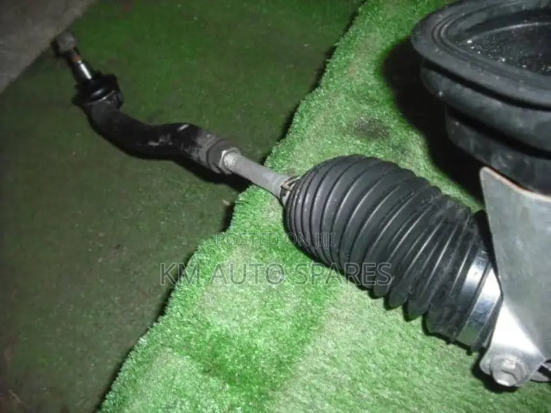 Nissan Advan Steering Rack
