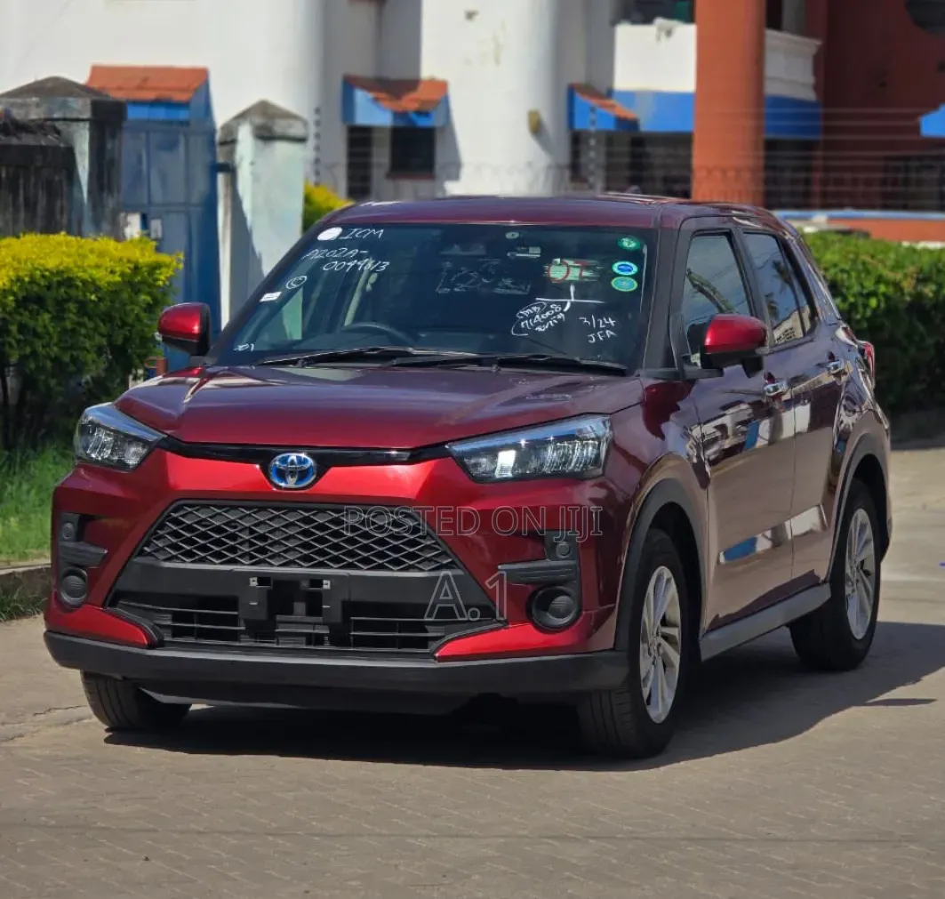Toyota Raize 2019 Maroon