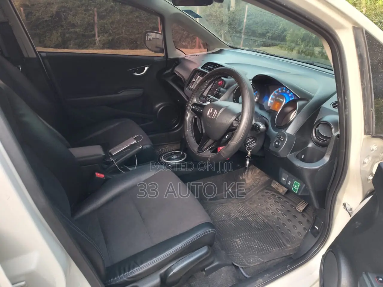 Honda Fit Shuttle 1.5 2WD 2014 White