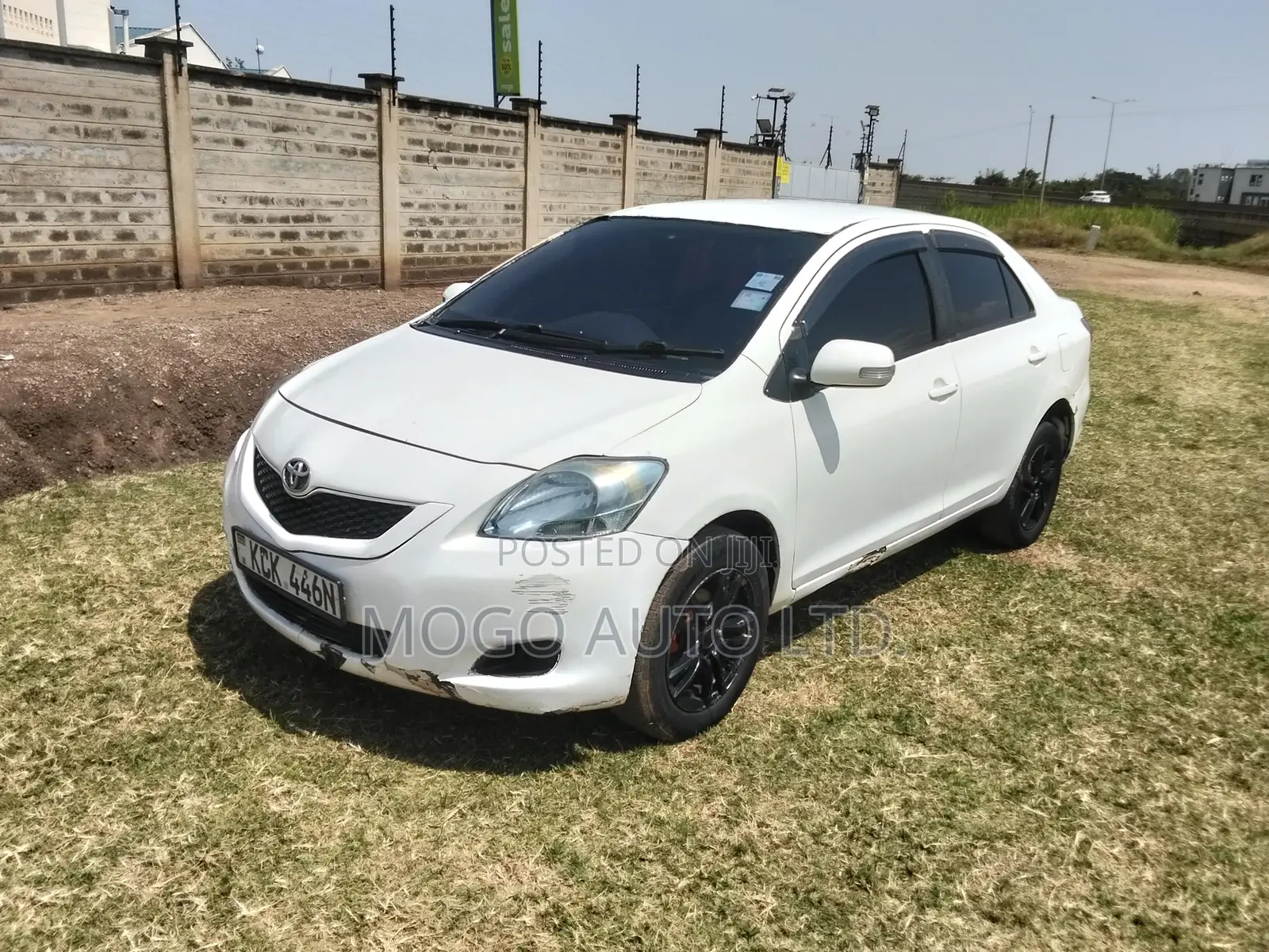 Toyota Belta 2009 White