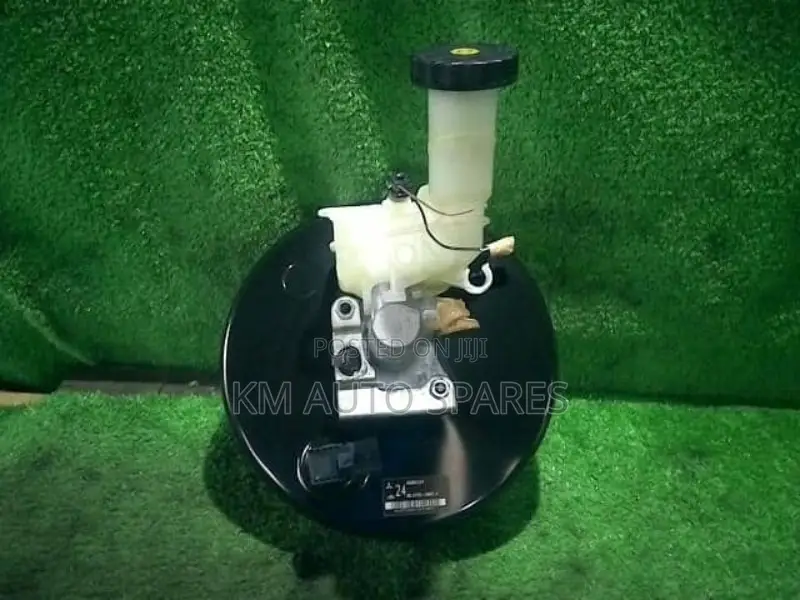 Mitsubishi Galant Brake Booster/Master Cylinder