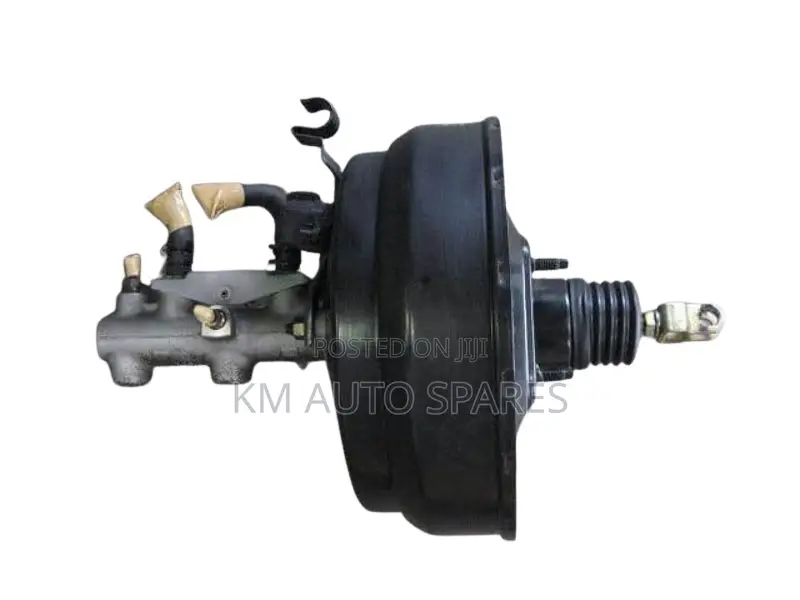 Mitsubishi Chariot Brake Booster/Master Cylinder