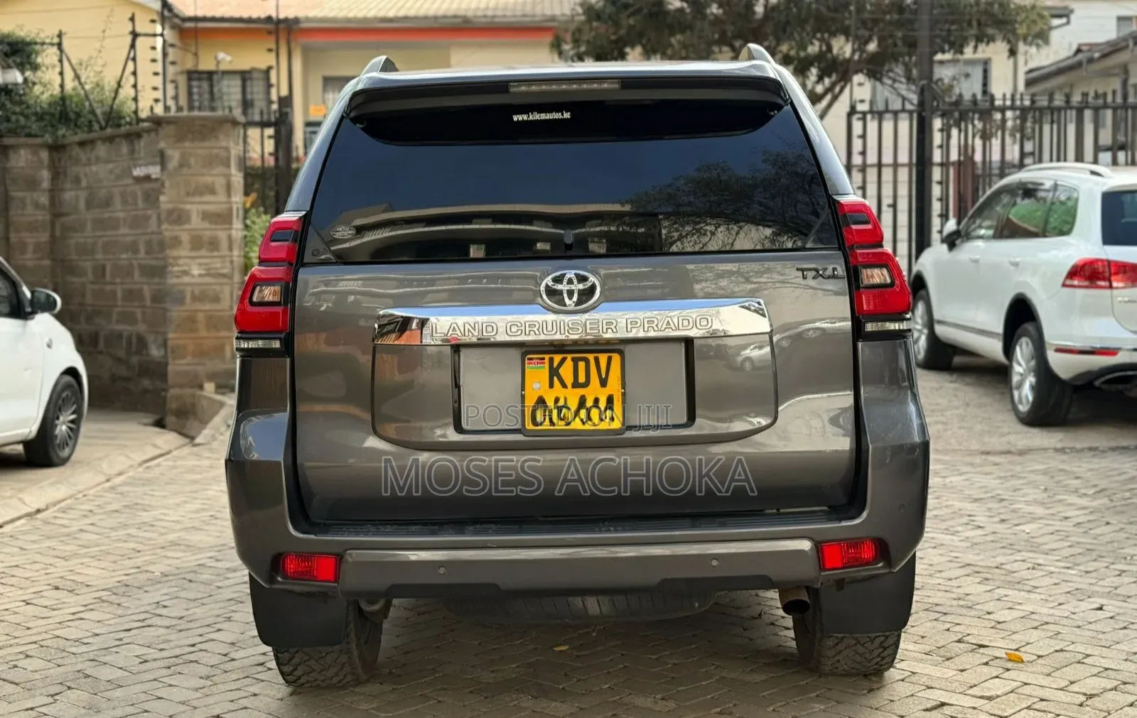 Toyota Land Cruiser Prado 2017 Gray