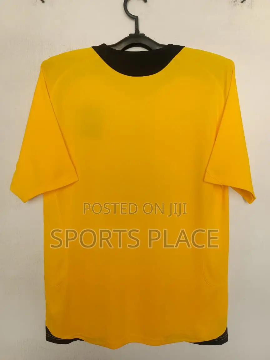 Nike Arsenal F.C. 2005-06 Uefa Champions League Final Retro Jersey