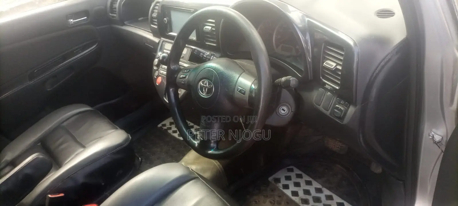 Toyota Wish 2004 Gray