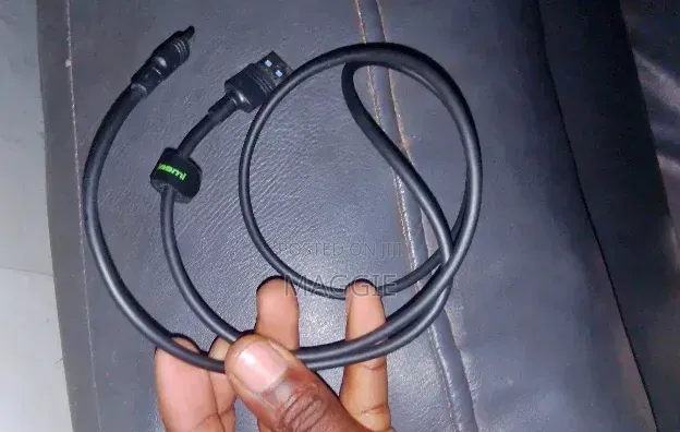 C1 4 In 1 Phone Charger