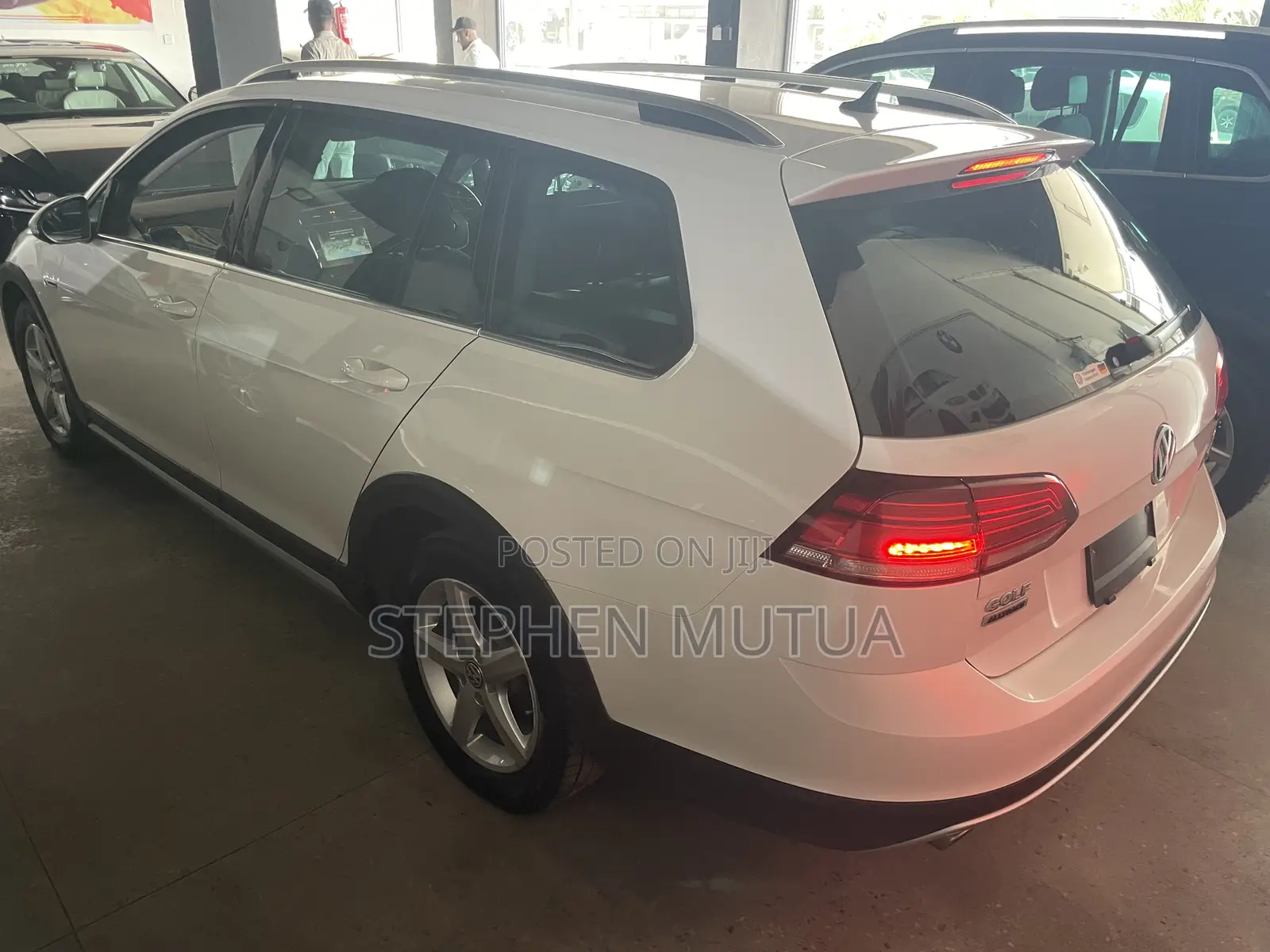 Volkswagen Golf 2019 White