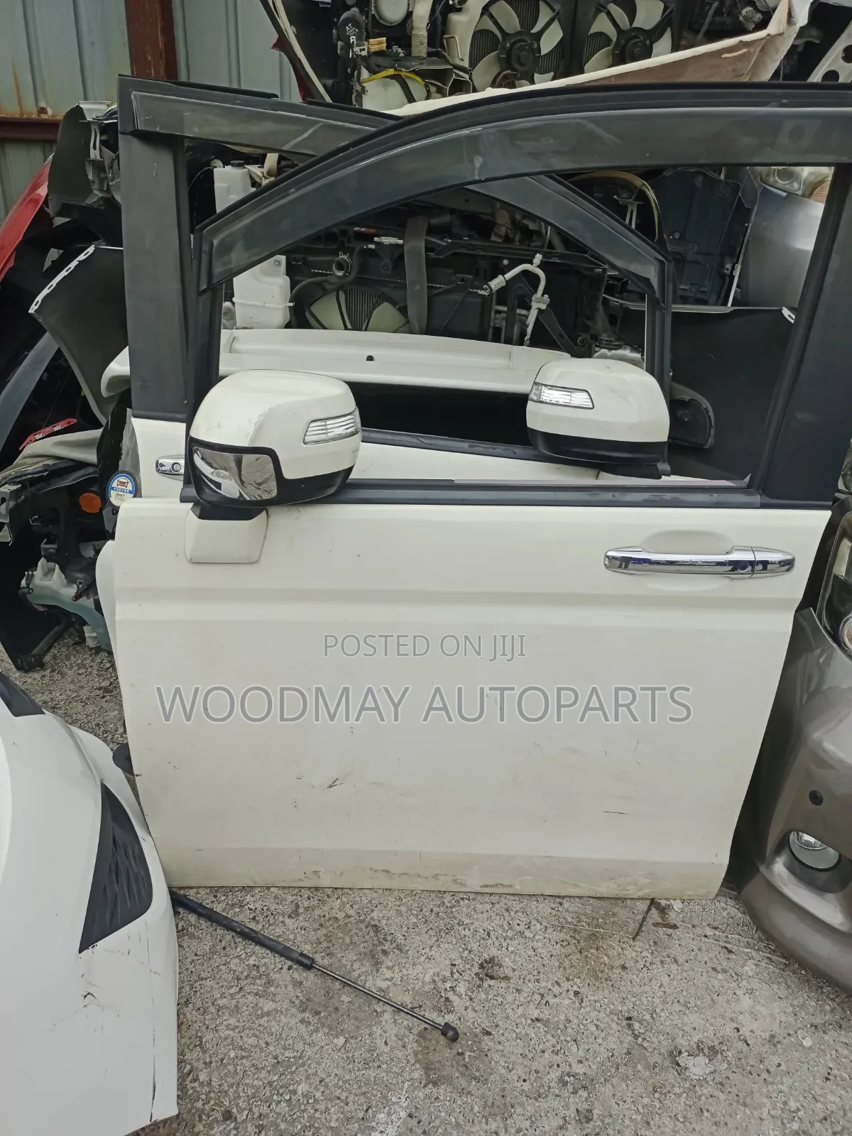 Honda Stepwagon 2015 Front Door