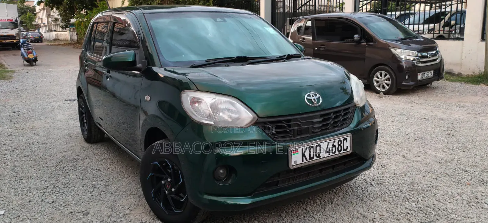 Toyota Passo 2017 Green