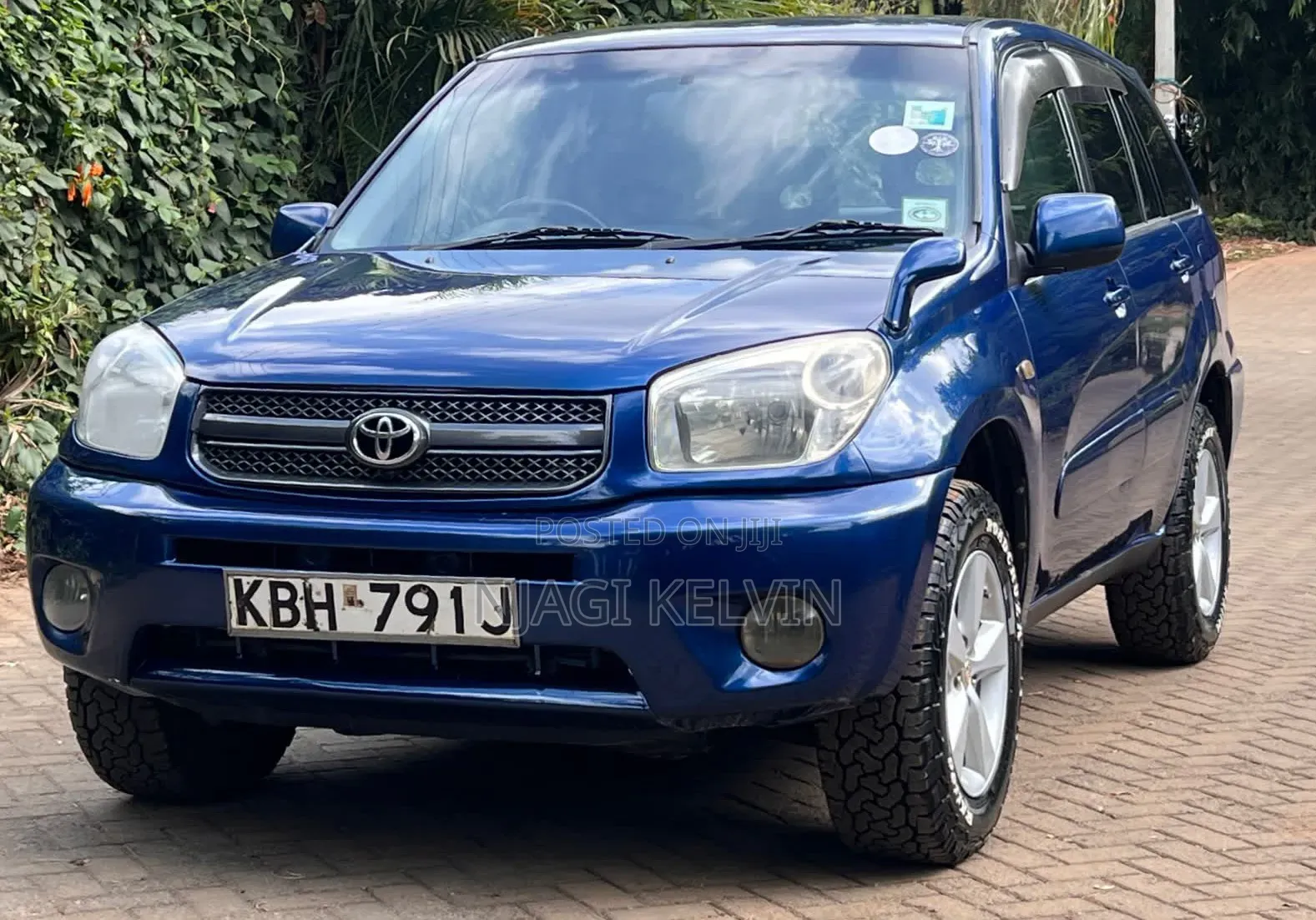Toyota RAV4 2004 Blue