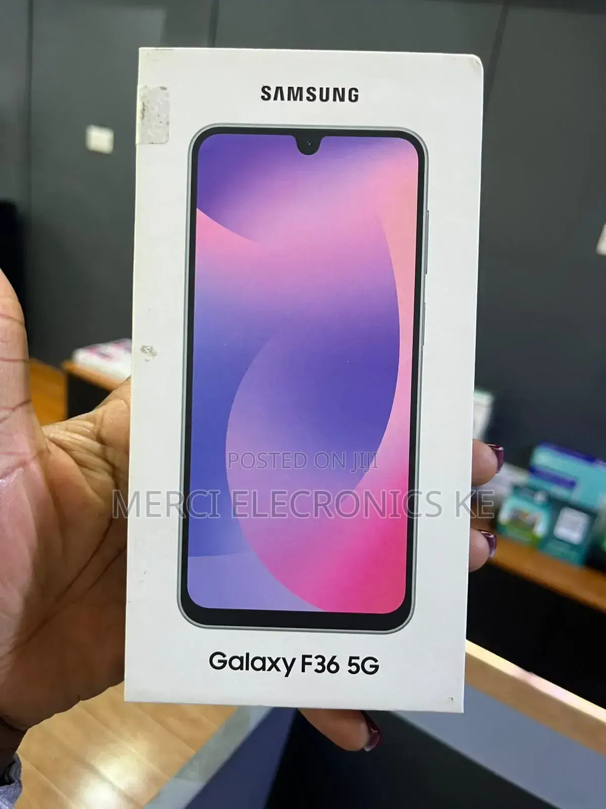 New Samsung Z 16 GB Blue