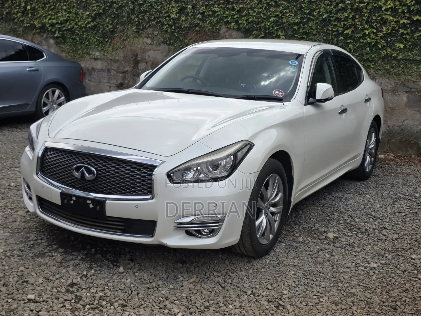 Nissan Fuga 2017 Pearl