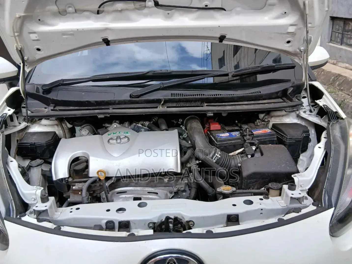 Toyota Sienta 2020 White