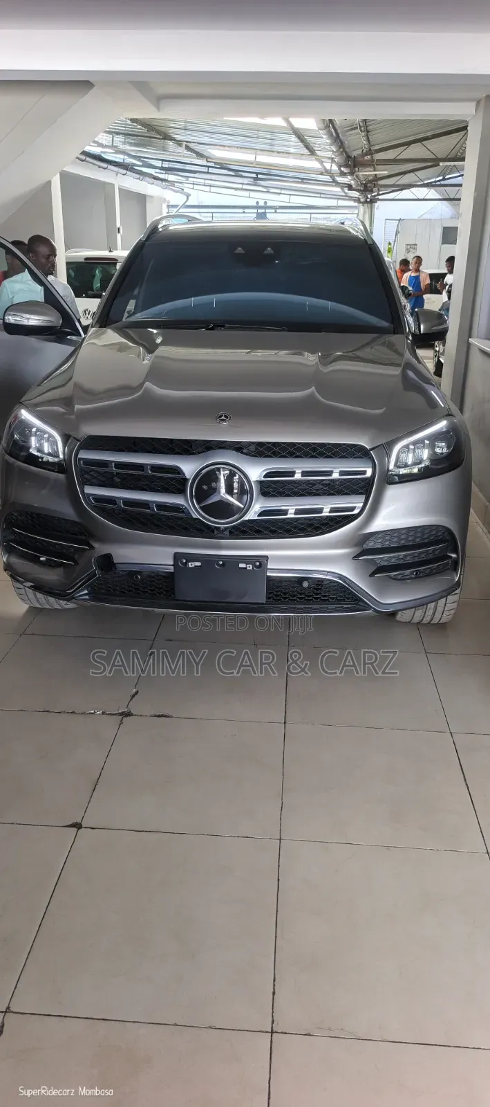 Mercedes-Benz GLS-Class GLS 400d 2022 Gold